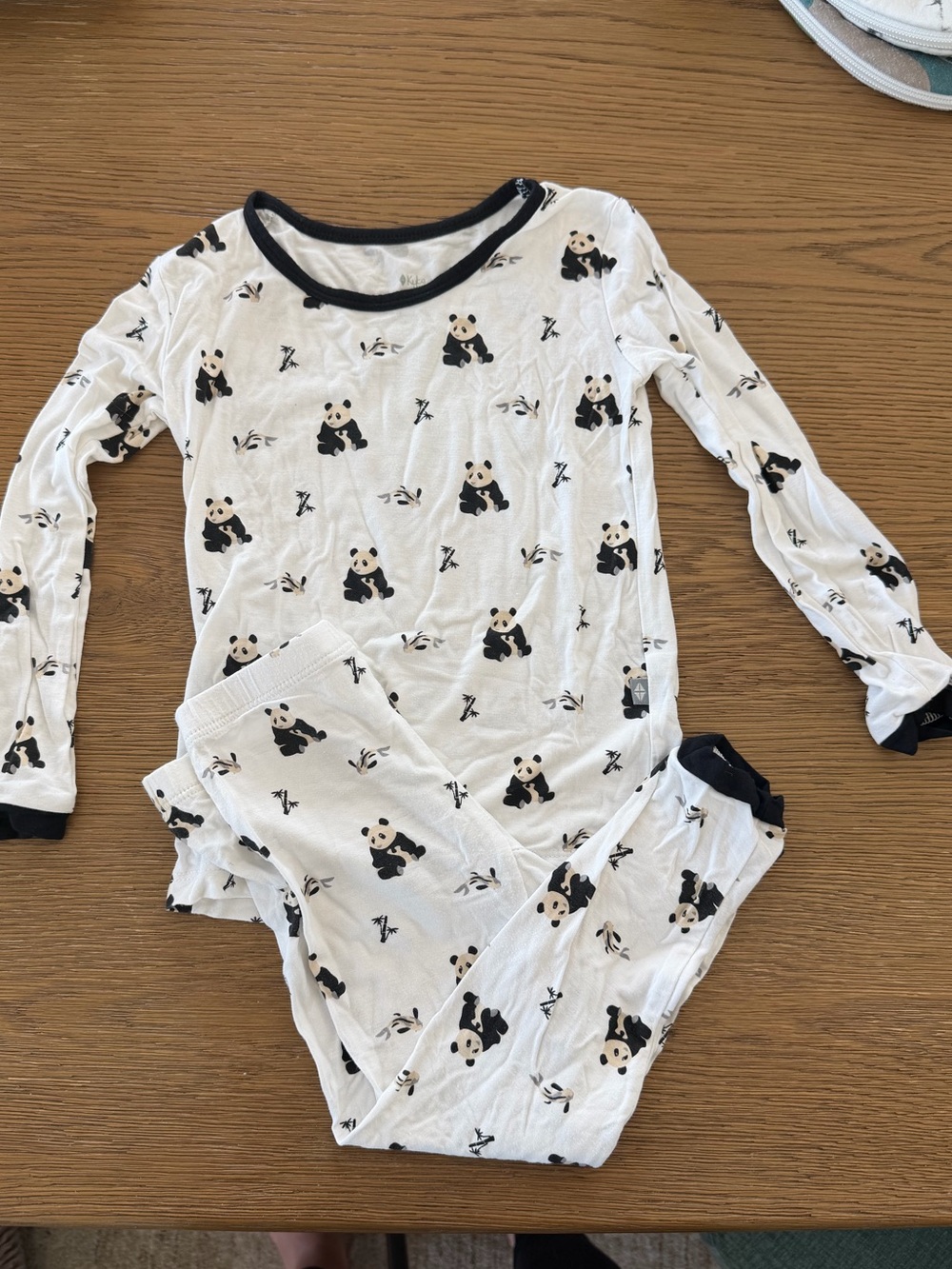 Kyte Baby Black & White Panda Print Two Piece Pajama Set 3T